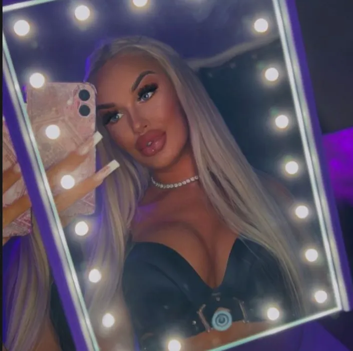 deutsche luna marie – Gold VIP Escort